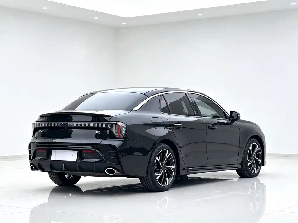 Lynk & Co 03 — миниатюра 9