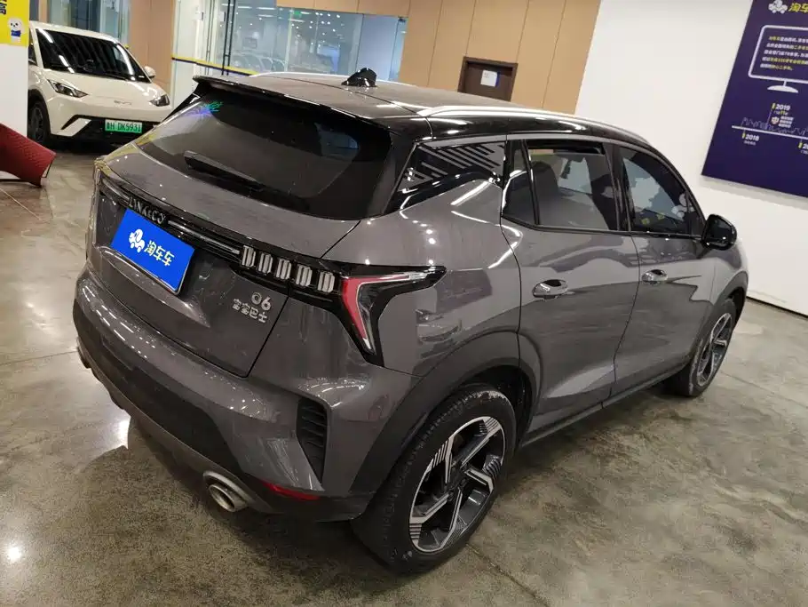 Lynk & Co 06 — миниатюра 3
