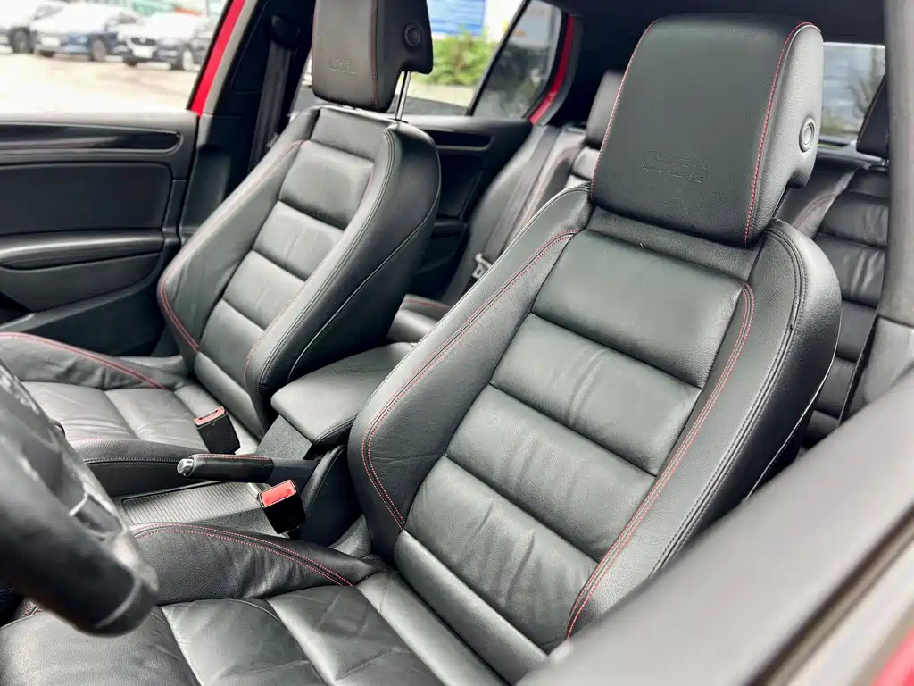 Volkswagen Golf GTI — миниатюра 12