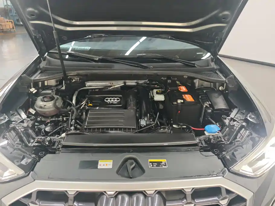 Audi Q3 — миниатюра 10