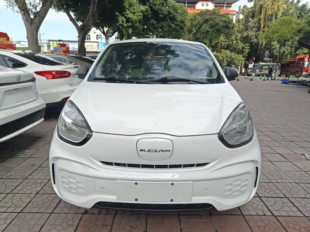 Roewe Clever — миниатюра 3