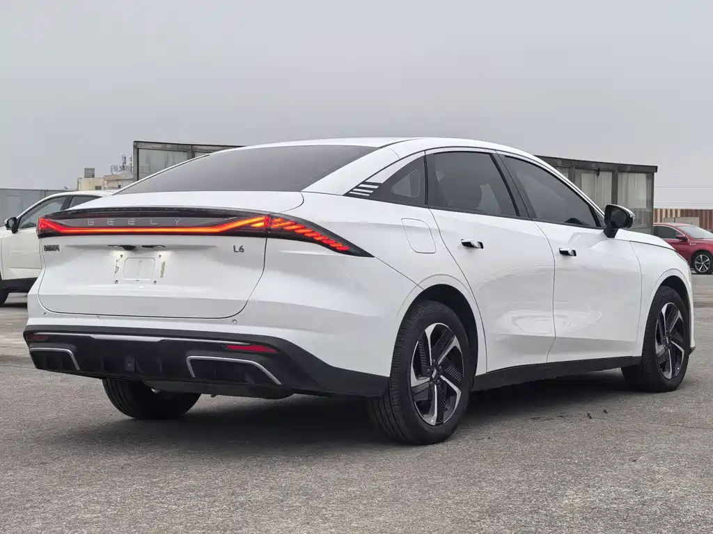 GEELY GALAXY GALAXY L6