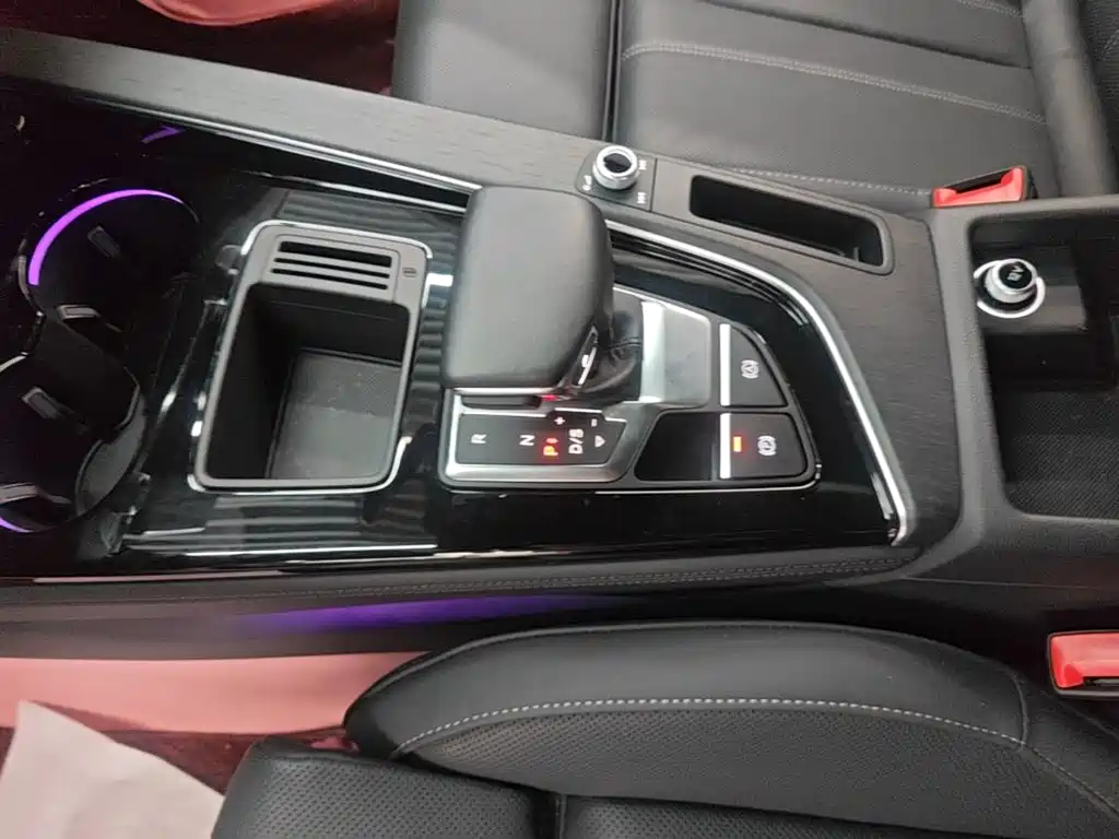 Audi A4L — миниатюра 14