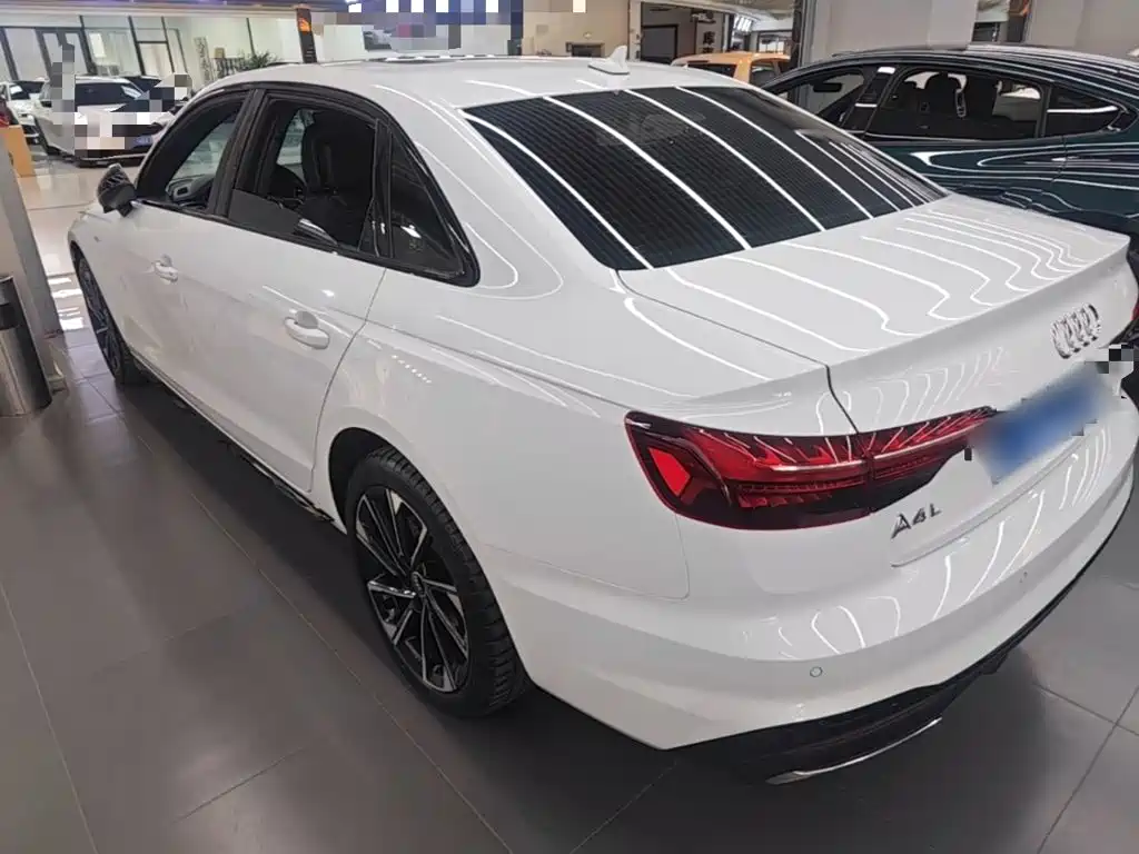 Audi A4L — миниатюра 5