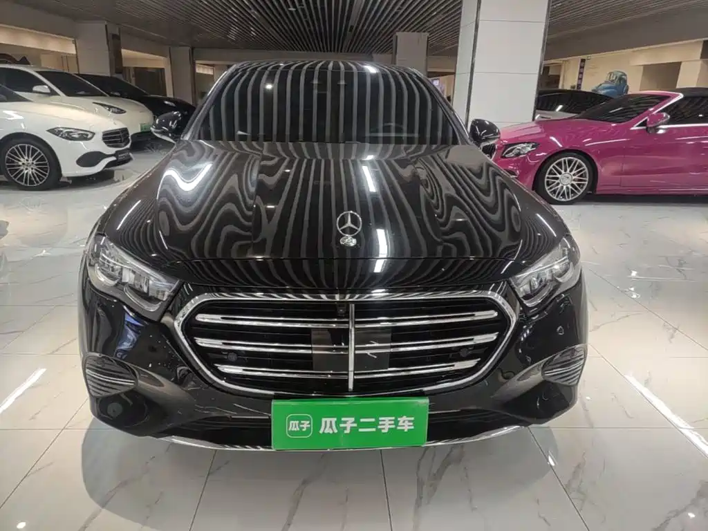 Mercedes-Benz E-Class — миниатюра 3