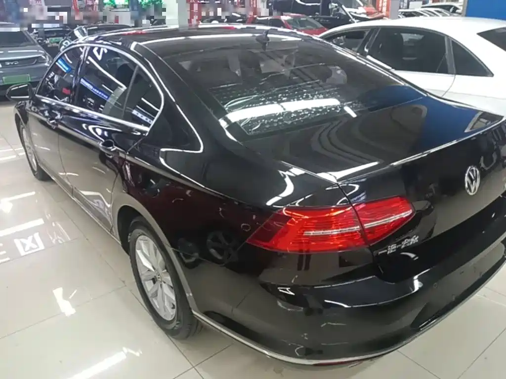 Volkswagen Magotan — миниатюра 5