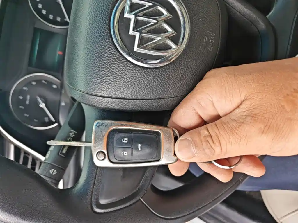 Buick Excelle — миниатюра 9