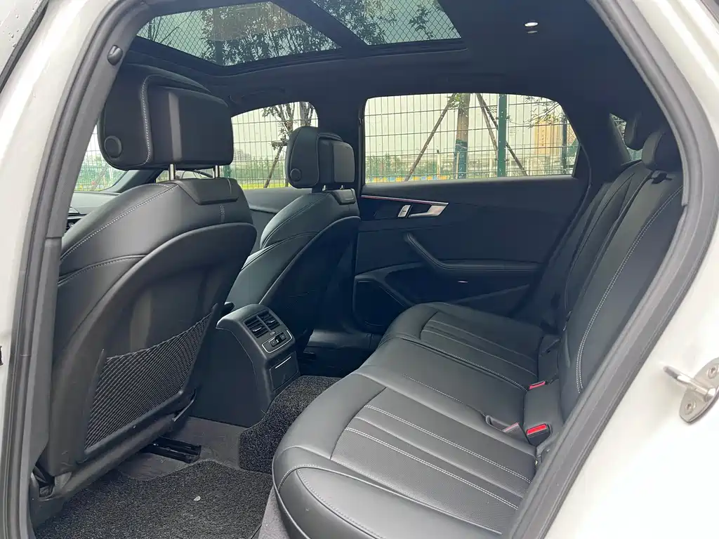 Audi A4L — миниатюра 9