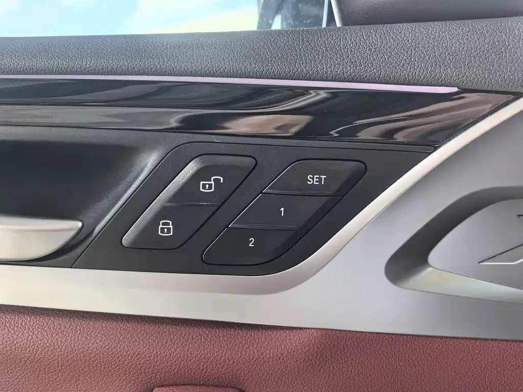 BMW X3 — миниатюра 9