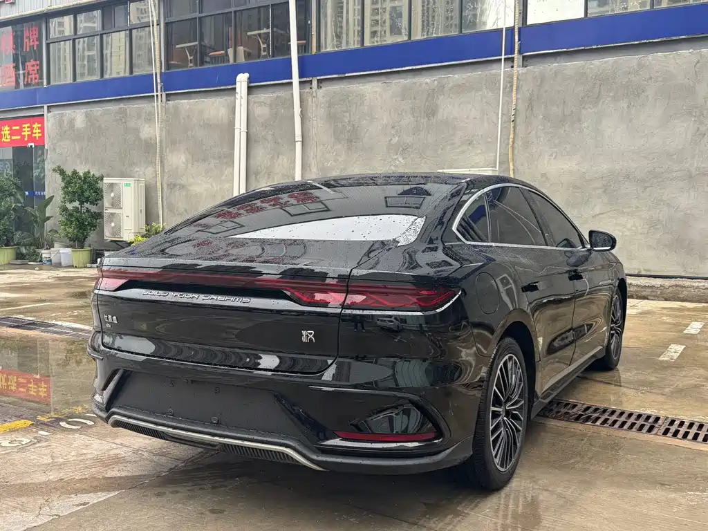 BYD Han — миниатюра 7