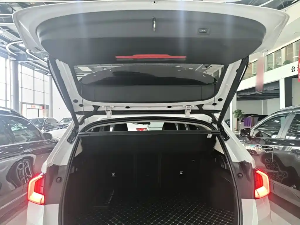 BMW X1 — миниатюра 19
