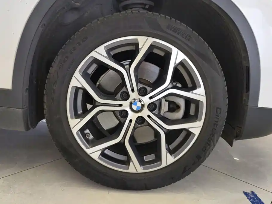 BMW X1 — миниатюра 6