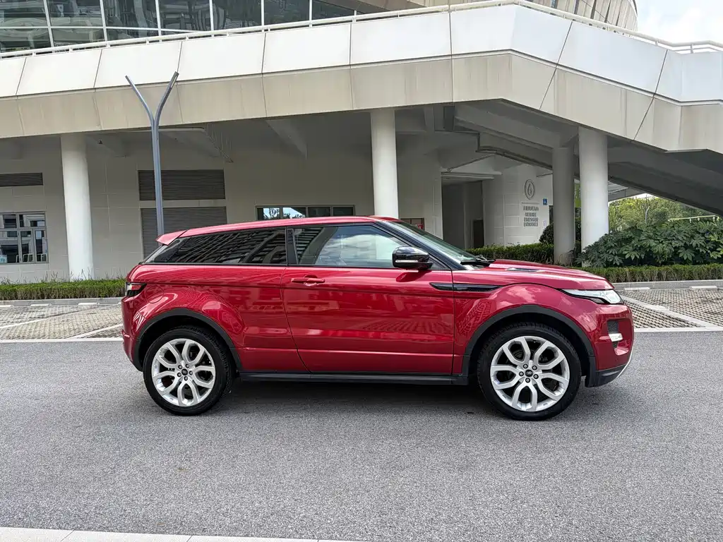 Land Rover Evoque (Import) — миниатюра 4