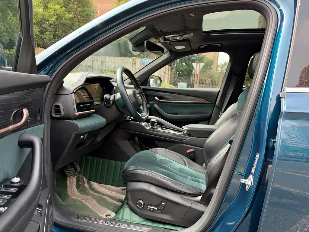 Geely Xingyue L — миниатюра 4