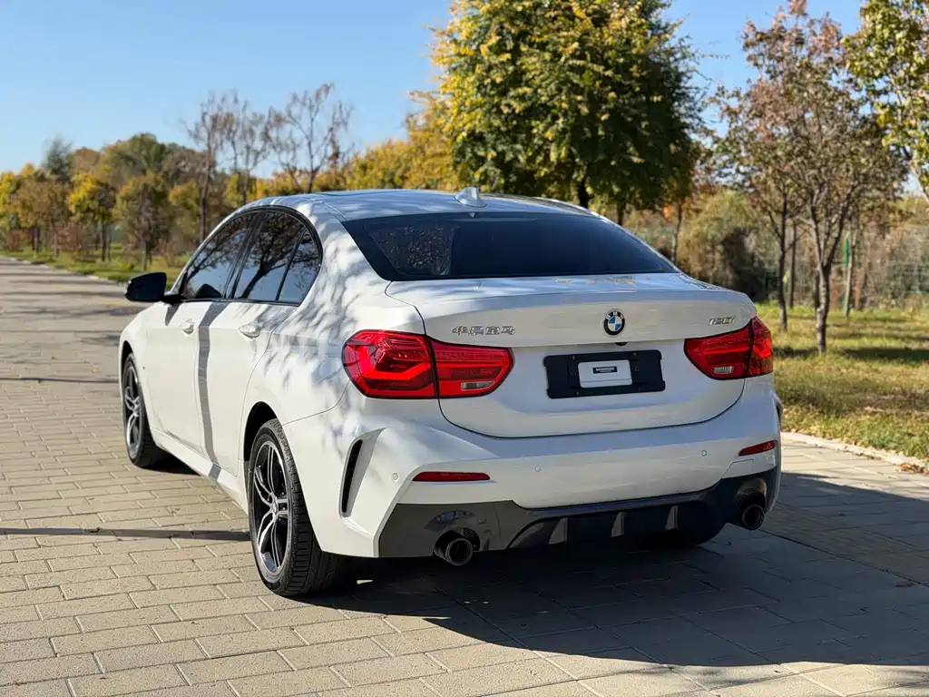 BMW 1 Series — миниатюра 24