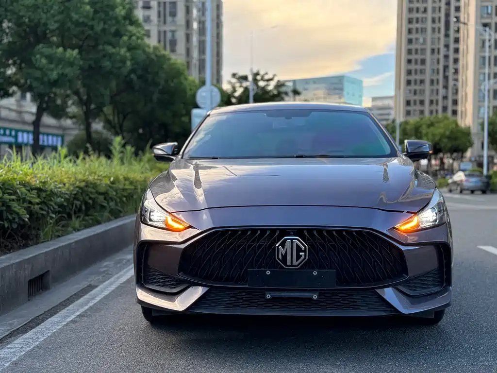 MG MG5 — миниатюра 2