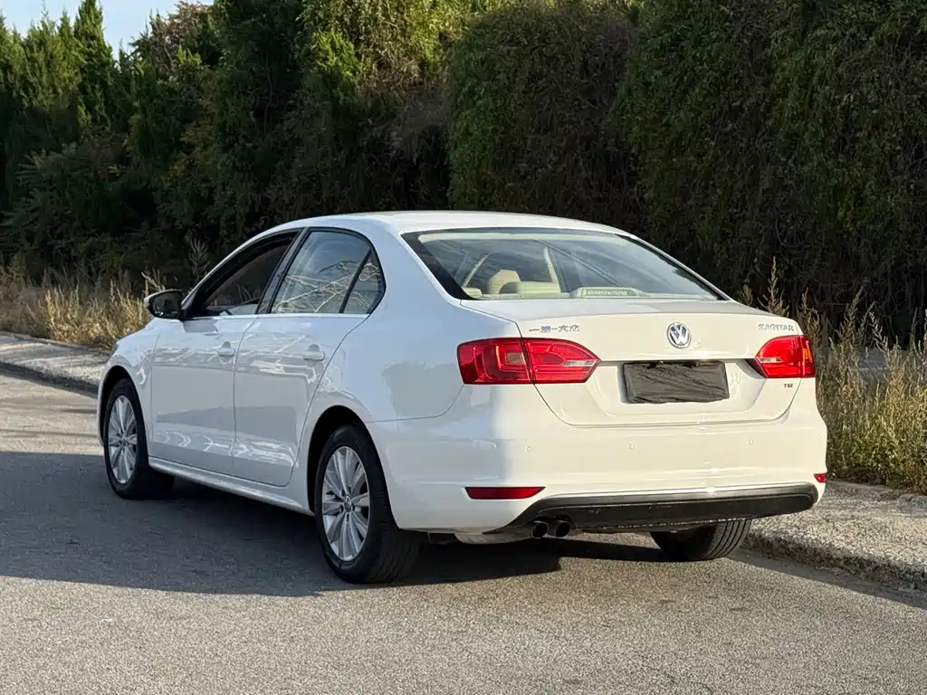 Volkswagen Sagitar — миниатюра 4