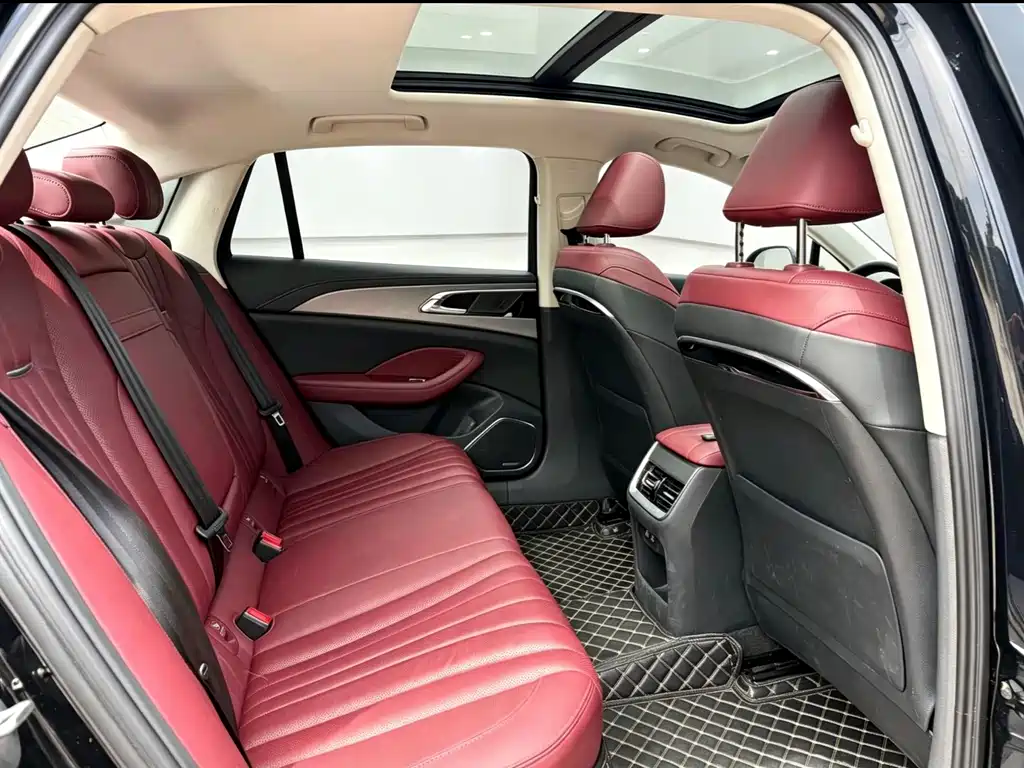 Hongqi Hongqi H5 — миниатюра 5