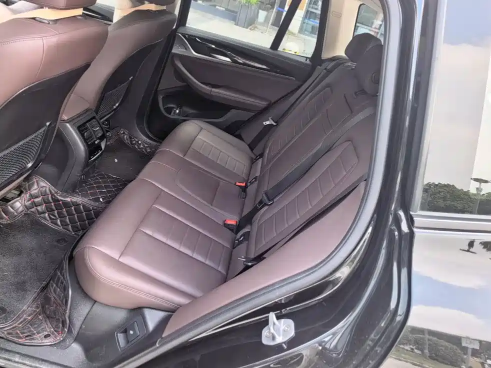 BMW X3 — миниатюра 13