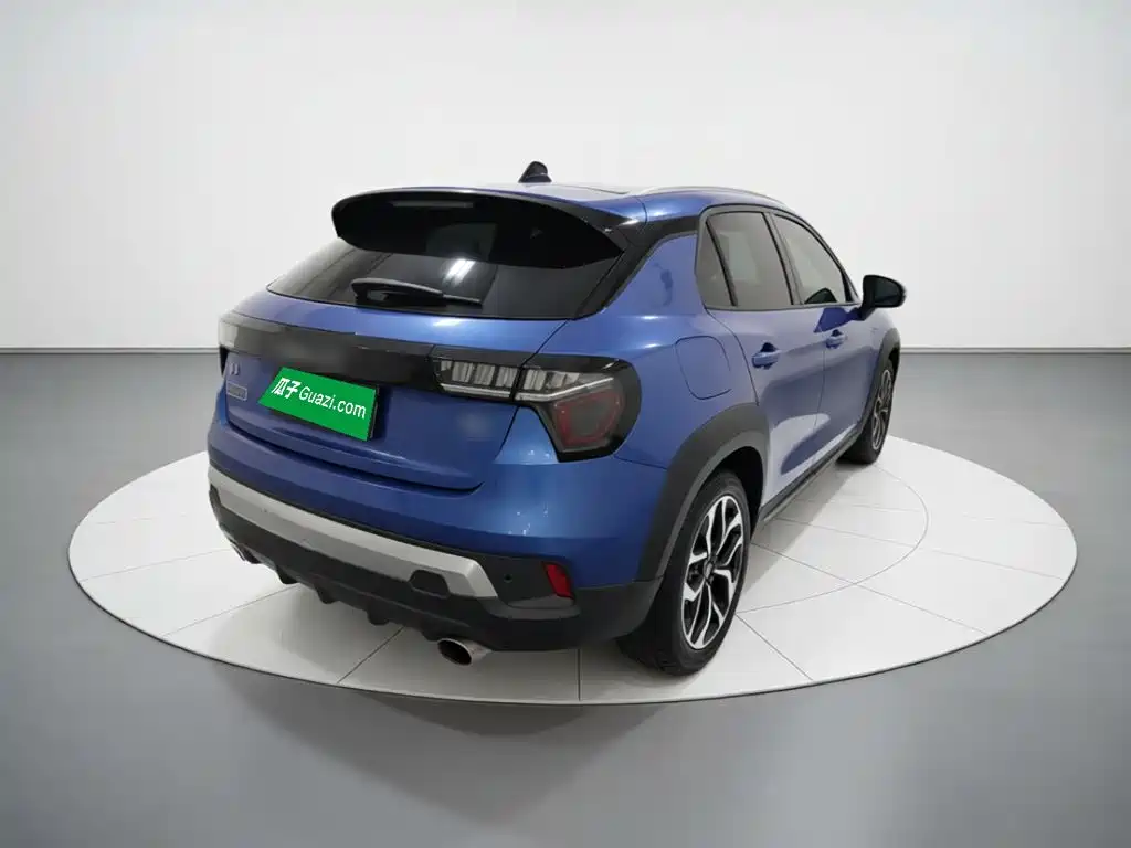 Lynk & Co 02 — миниатюра 6