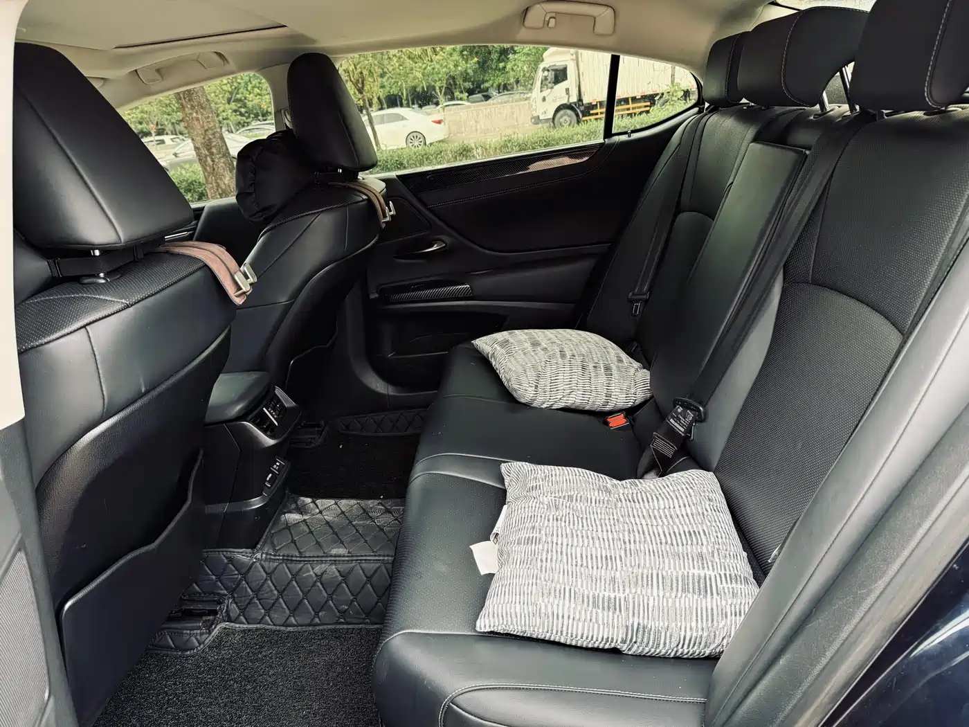 Lexus ES 2019 Синий из Китая, фото 2