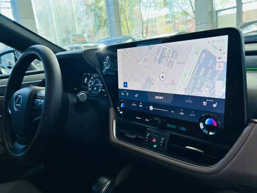 Lexus ES — миниатюра 18