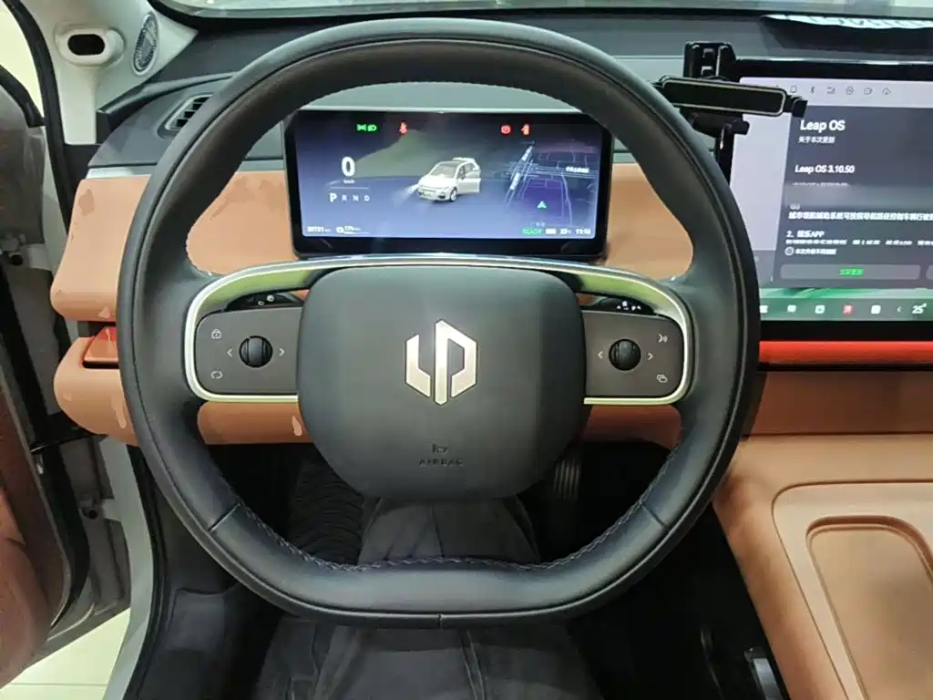 Leapmotor Leapmotor C10 — миниатюра 11