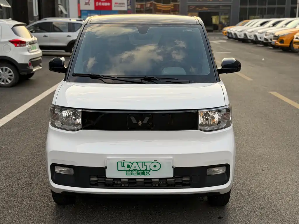 Wuling MINIEV — миниатюра 2
