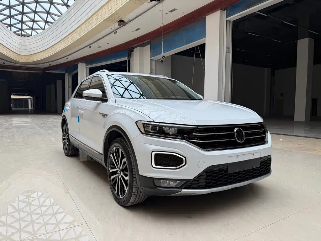 Volkswagen T-Roc — миниатюра 3