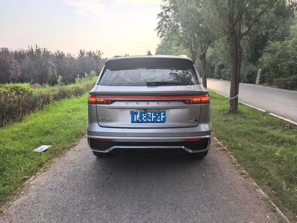 Geely Xingyue L — миниатюра 8