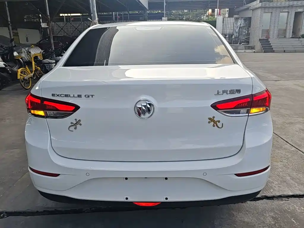 Buick Excelle — миниатюра 6