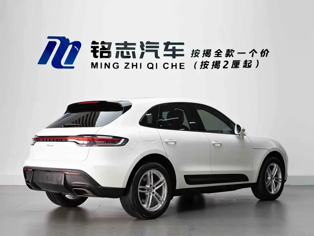 Porsche Macan — миниатюра 8