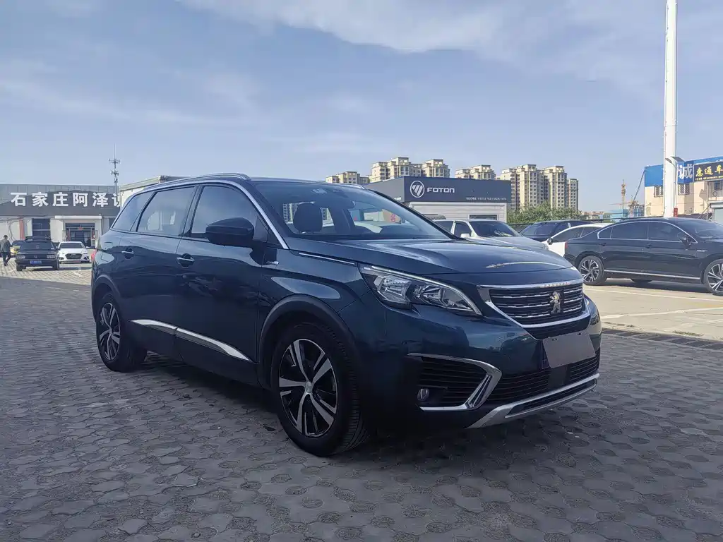 Peugeot 5008 2017 380THP 7 мест