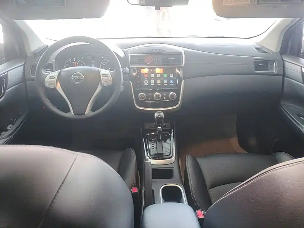 Nissan Tiida 2021 — фото 10