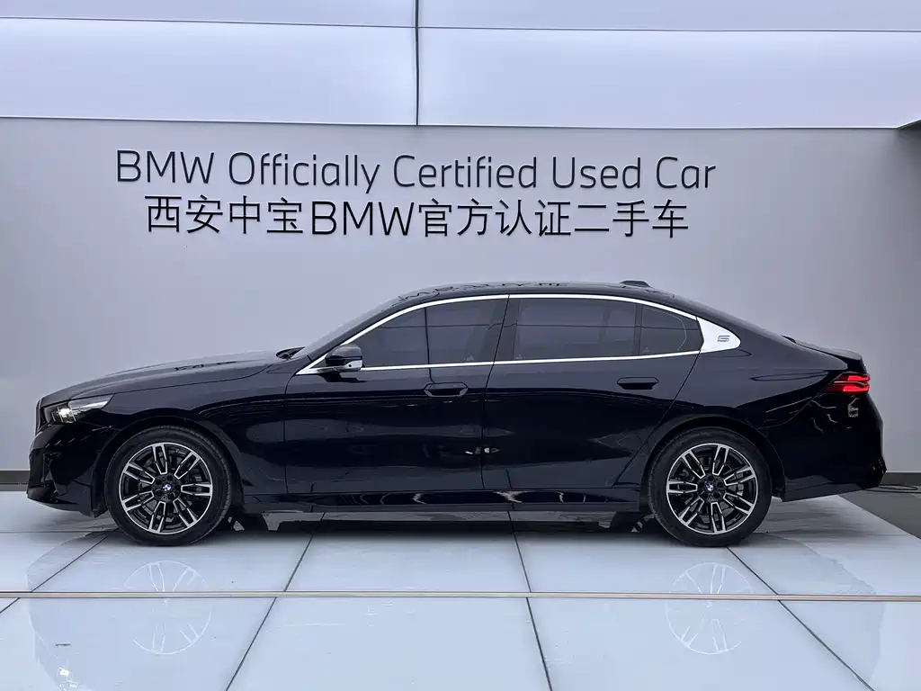 BMW 5 Series 5 2026 525Li M Sport