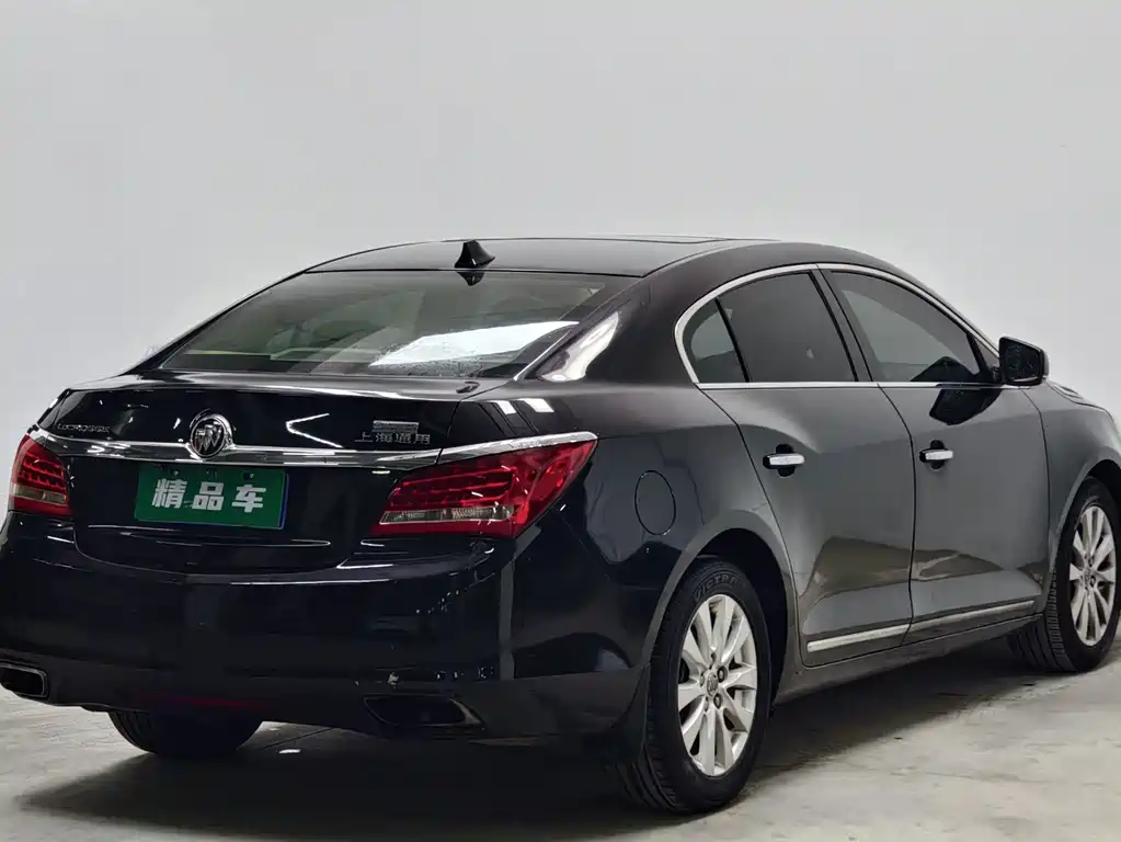 Buick LaCrosse — миниатюра 4