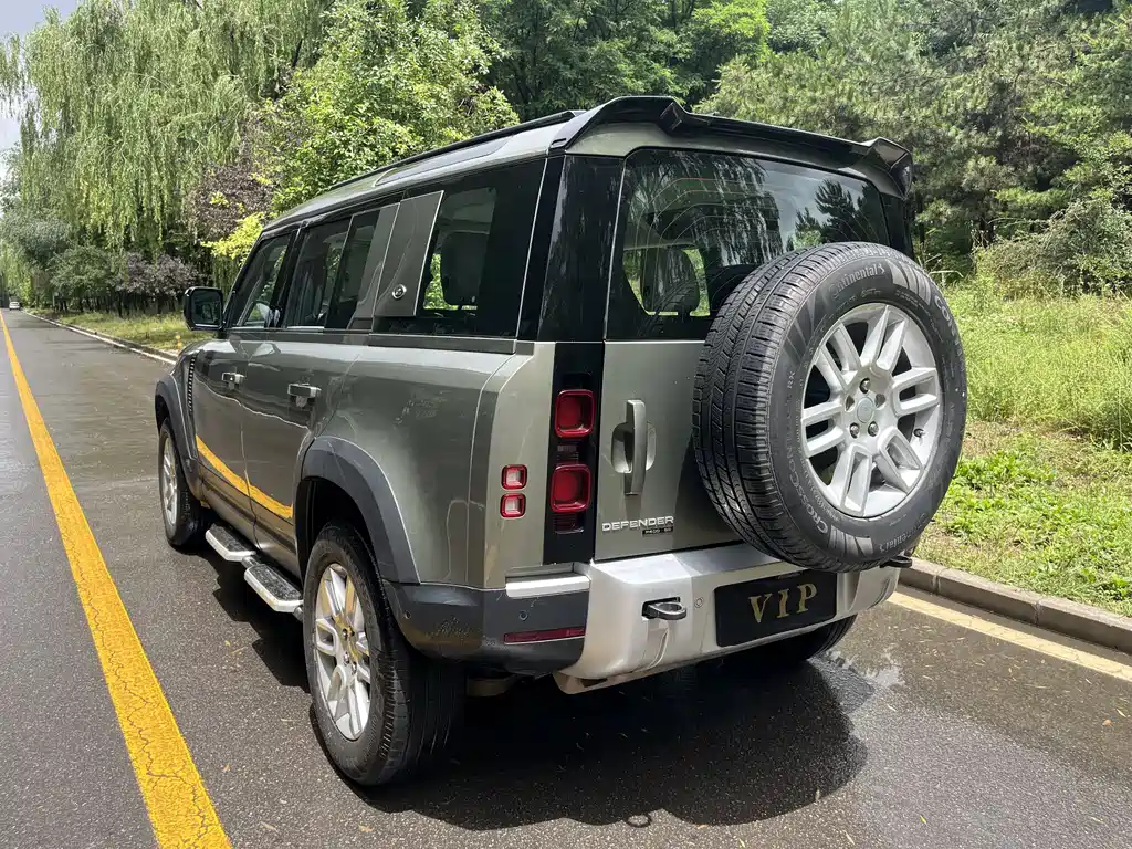 Land Rover Land Rover Defender 2020 110 P400 SE