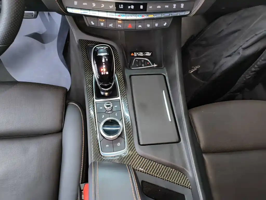 Cadillac CT5 — миниатюра 14