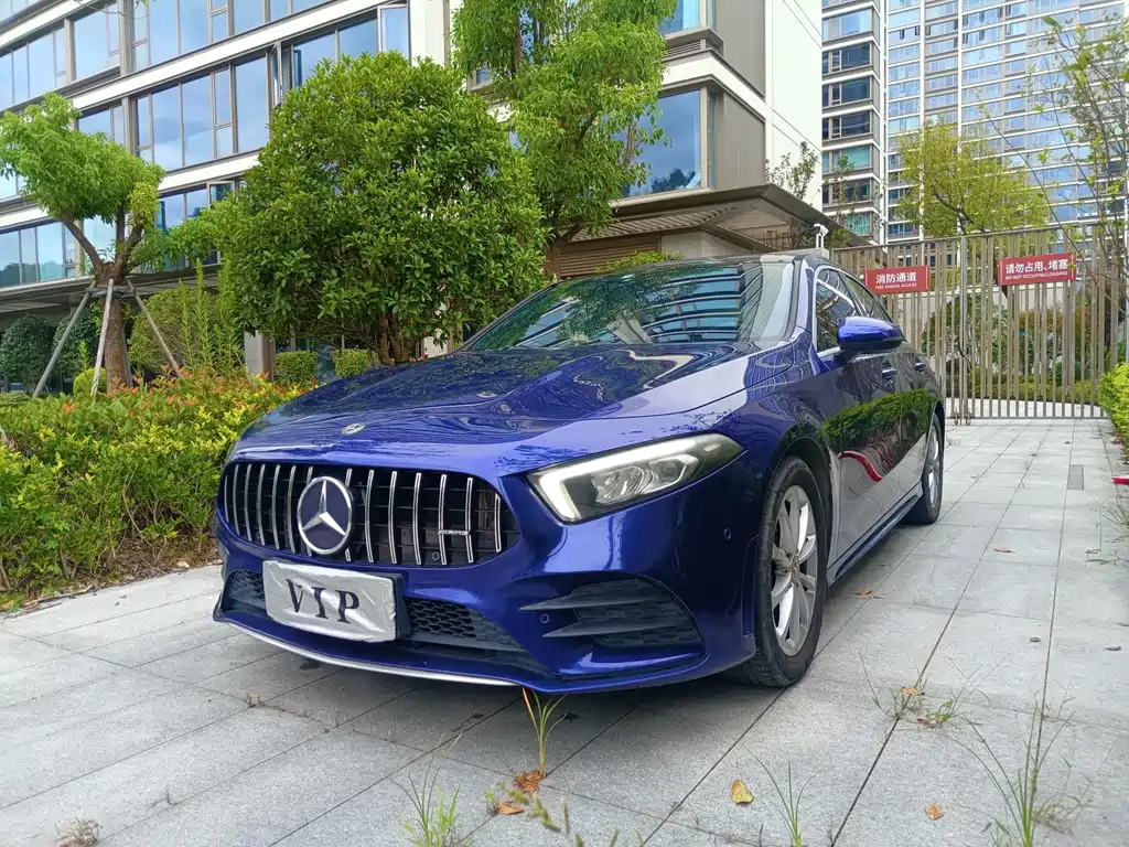 Mercedes-Benz A-Class — миниатюра 3