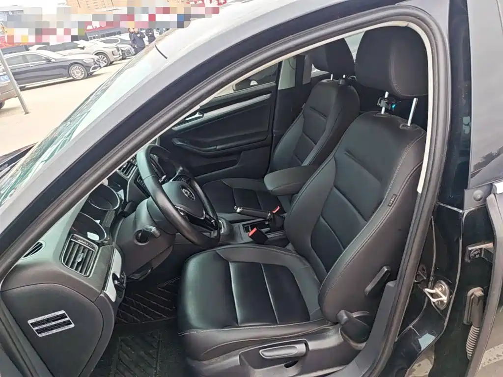 Volkswagen Sagitar — миниатюра 15