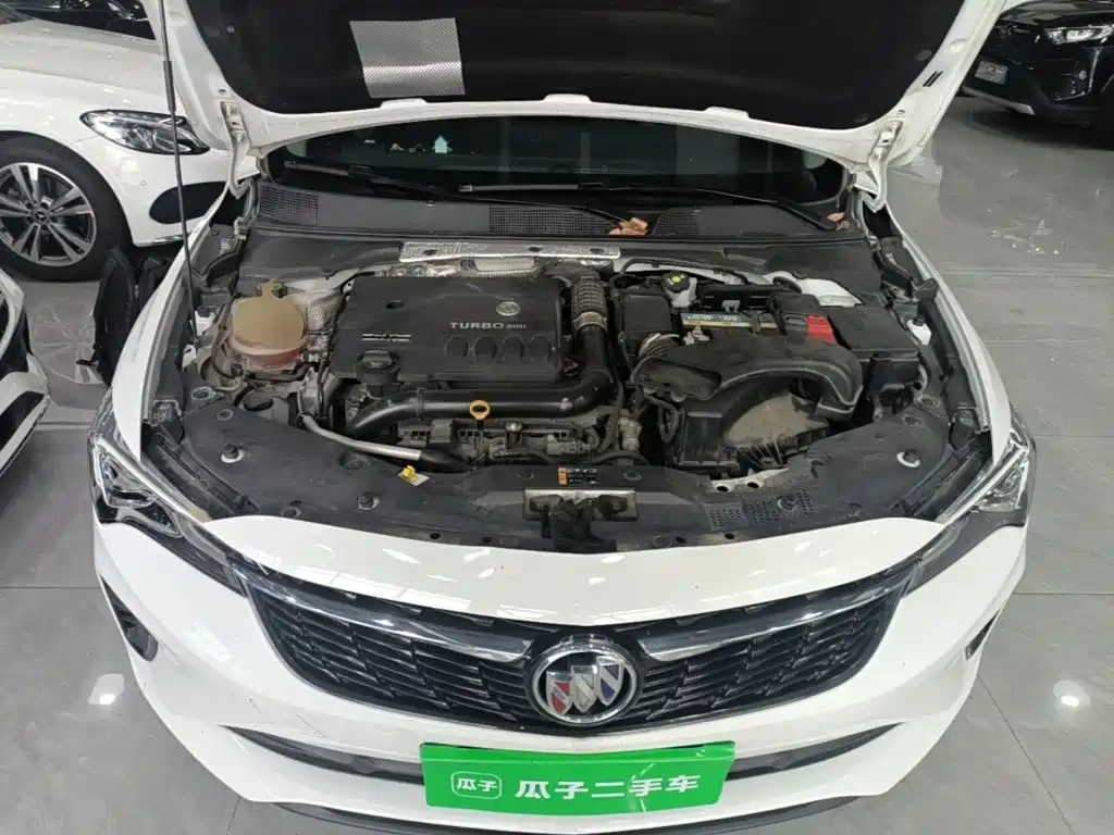 Buick Verano — миниатюра 20