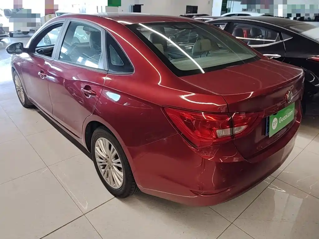 Buick Excelle — миниатюра 5