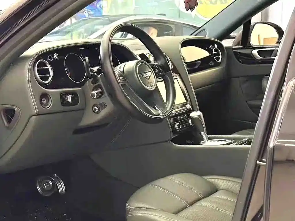 Bentley Flying Spur 2012 6.0T