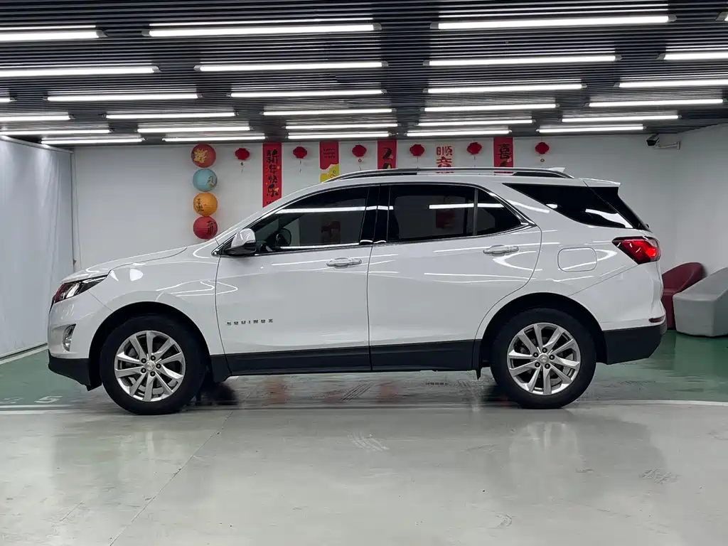 Chevrolet Equinox — фотографии объявления, Фото 5