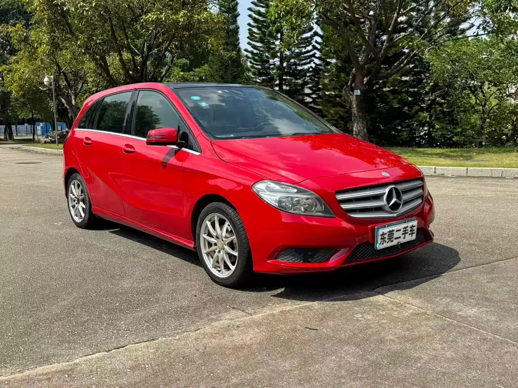 Mercedes-Benz B-Class — миниатюра 2