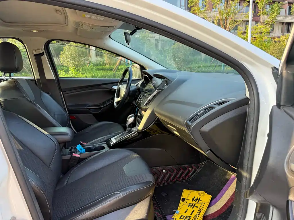 Ford Focus — миниатюра 12
