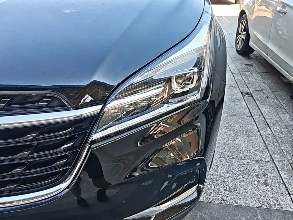 Buick Envision Plus — миниатюра 24