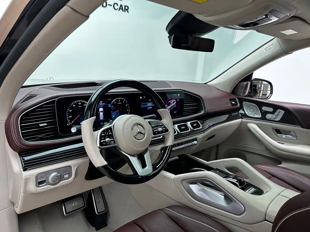 Mercedes-Benz GLS — миниатюра 9