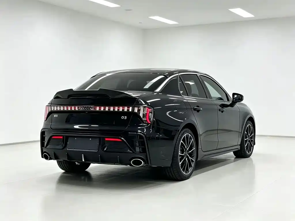 Lynk & Co 03 — миниатюра 7