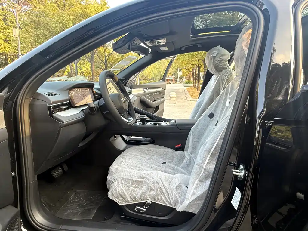 GEELY AUTOMOBILE XINGRUI